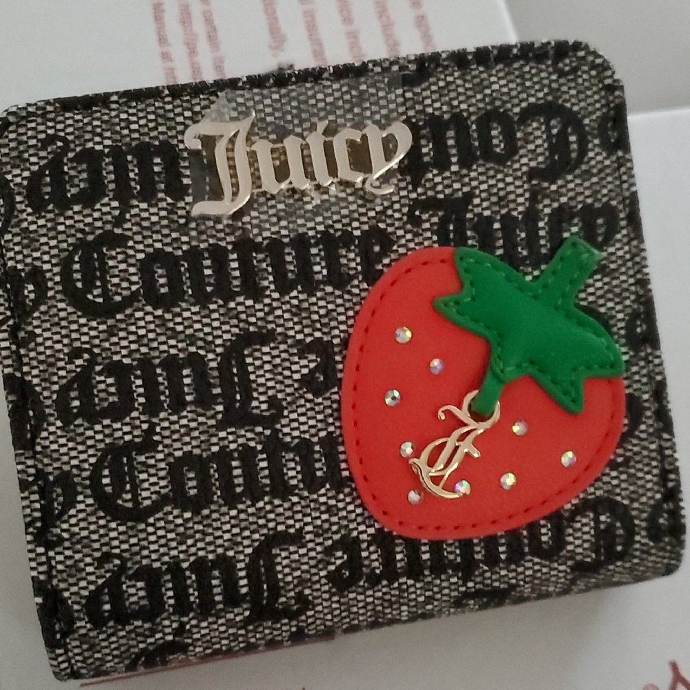 Juicy Couture black beige liquorice strawberry freshly picked zip around wallet